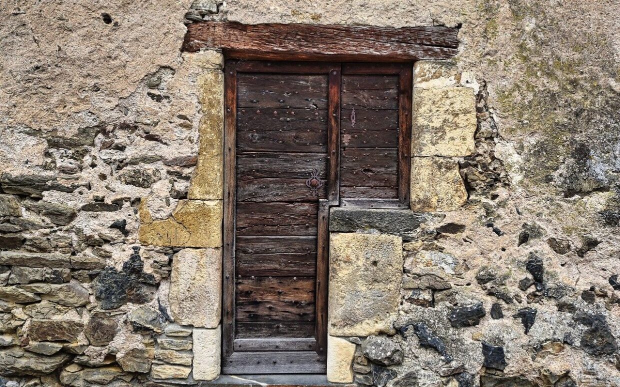door, entry, drink